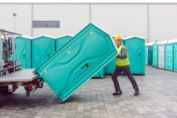 Best Luxury portable toilet rental  in Springfield, SD