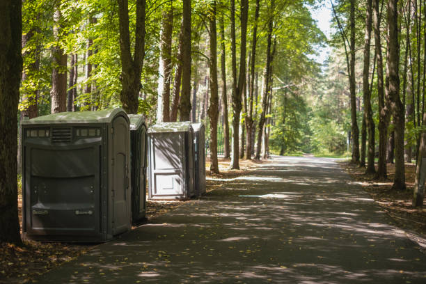 Best Portable bathroom rental  in Springfield, SD